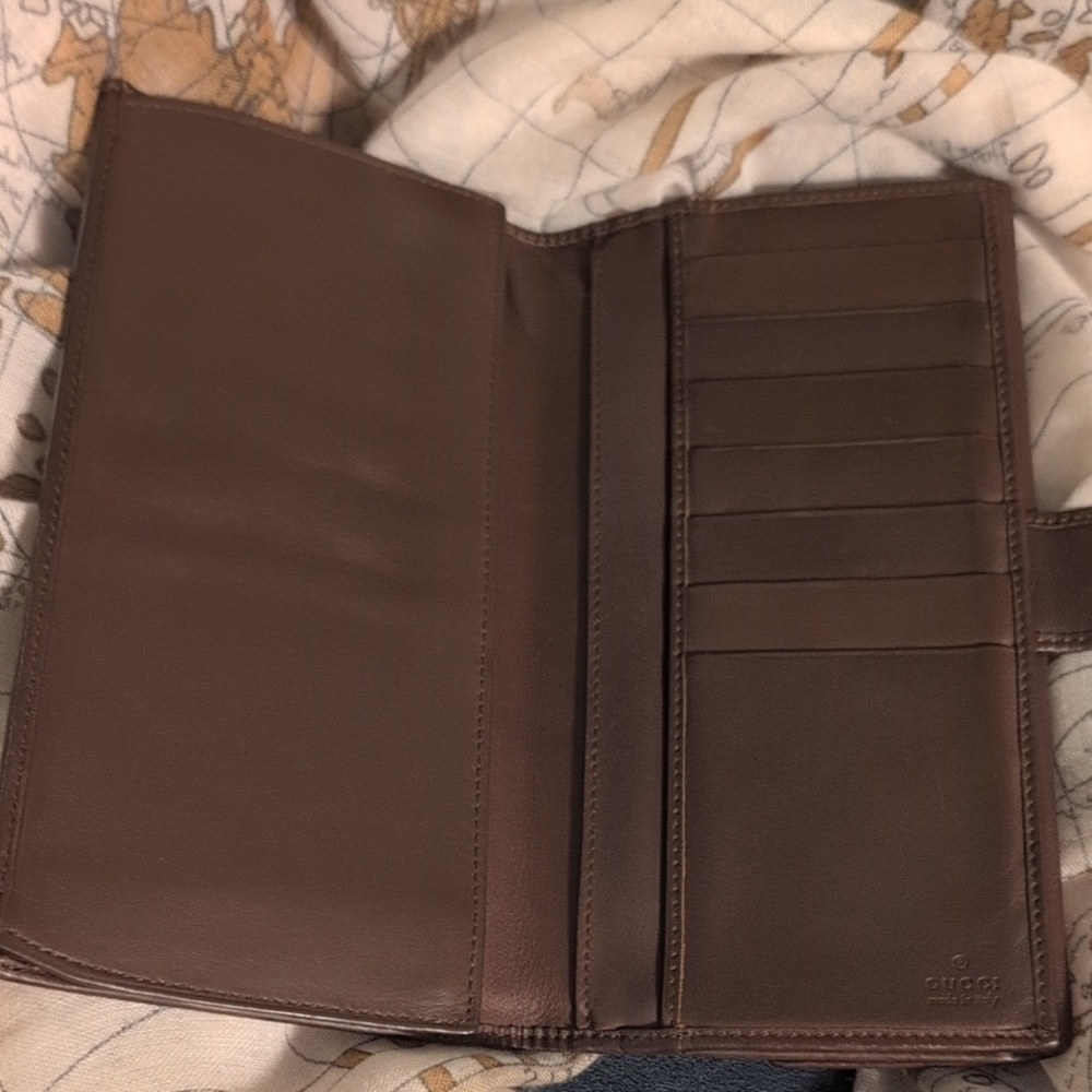 Gucci Signature Brown and Cream Clutch Vintage Italy Wallet - Picture 8 of 16
